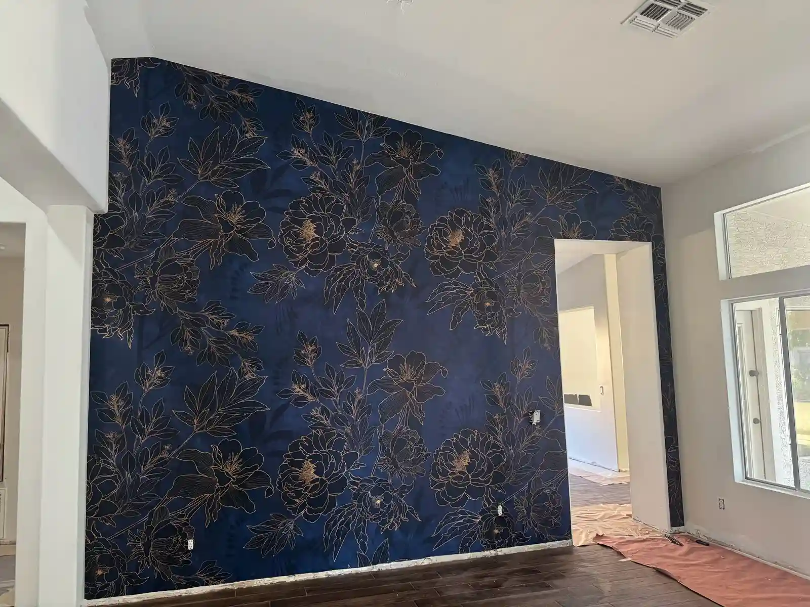 Wallpaper installation in Hillsboro, OR