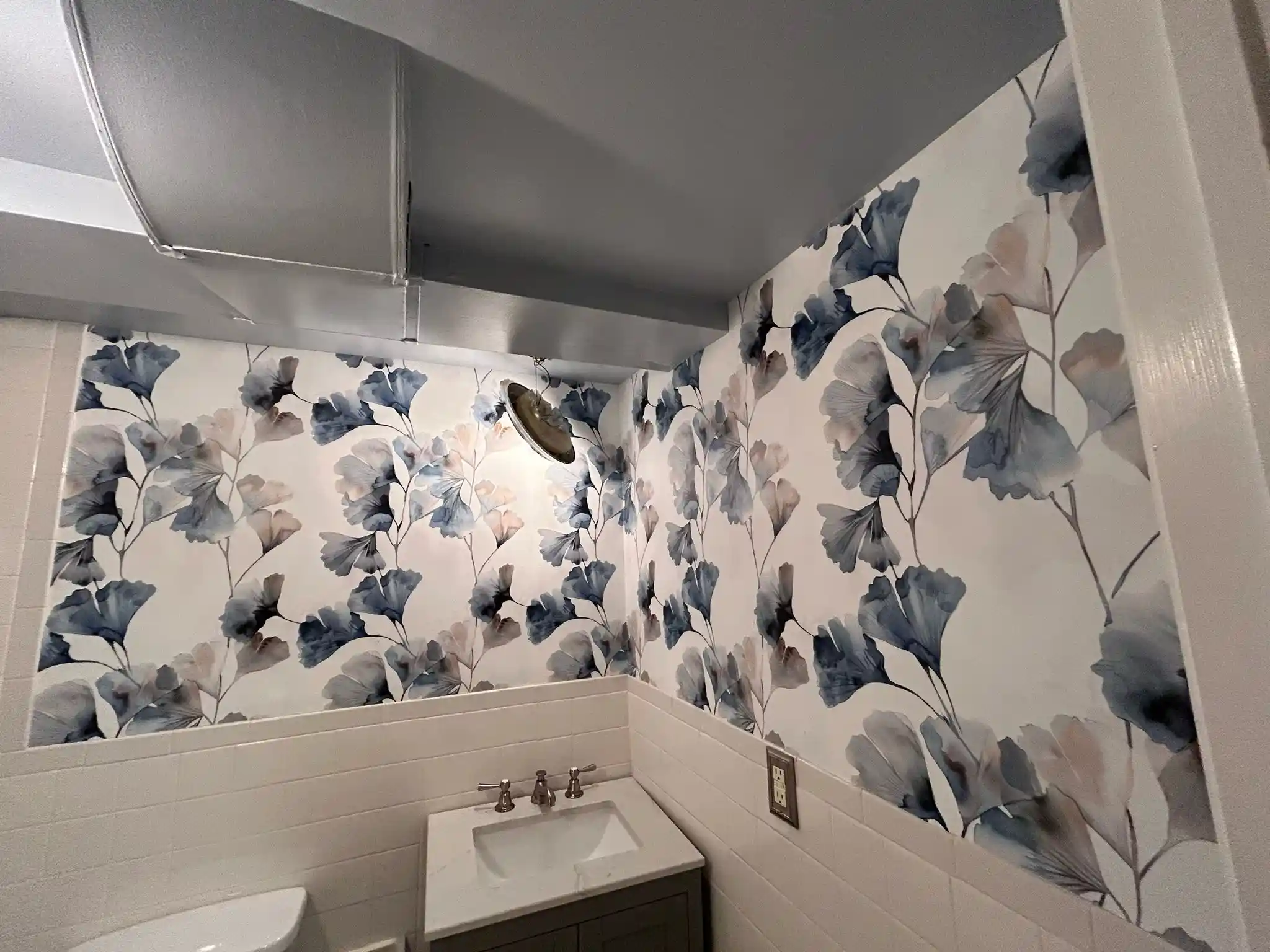 Professional wallpaper removal